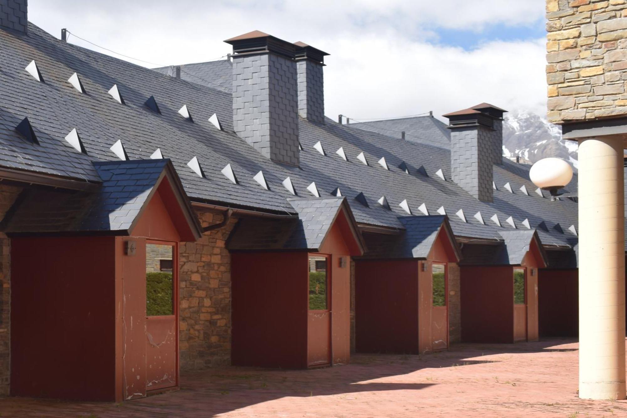 Argualas Triplex Con Piscina Panticosa Bagian luar foto
